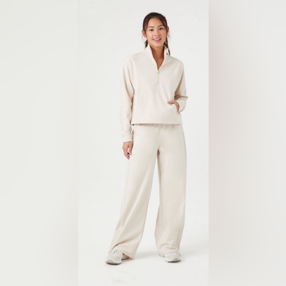 Forever 21 Cream Wide Leg Sweatsuit Size Large NWT
